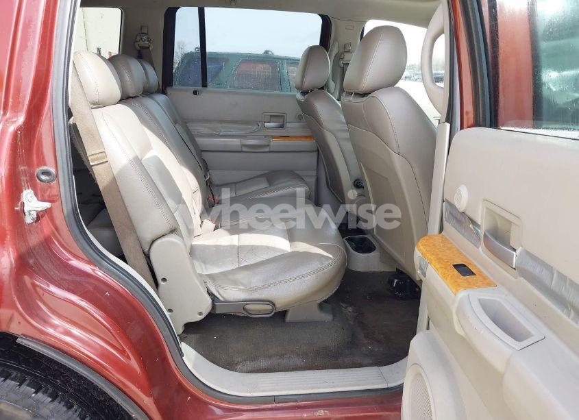 Photo 8 of 2007 Chrysler Aspen LIMITED (VIN 1A8HW58237F587105)