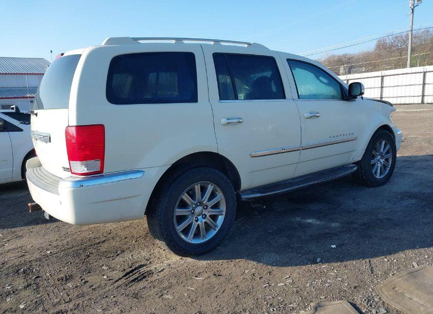 Photo 4 of 2007 Chrysler Aspen LIMITED (VIN 1A8HW58277F572512)