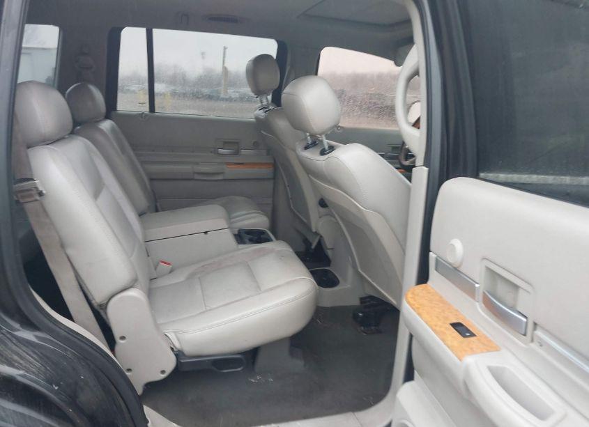 Photo 8 of 2007 Chrysler Aspen LIMITED (VIN 1A8HW58287F550955)