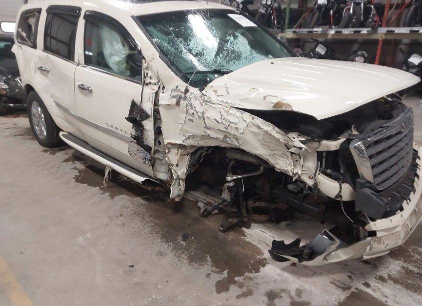 2008 Chrysler Aspen LIMITED (VIN 1A8HW58288F105147) main photo