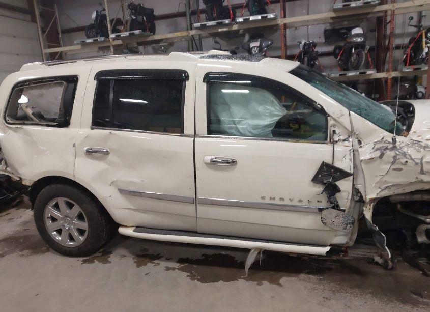 Photo 13 of 2008 Chrysler Aspen LIMITED (VIN 1A8HW58288F105147)