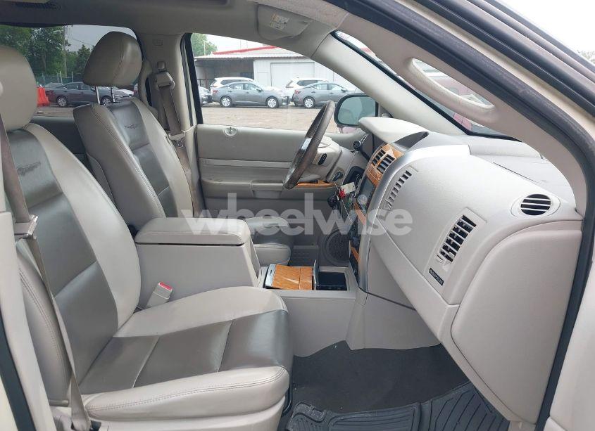 Photo 5 of 2008 Chrysler Aspen LIMITED (VIN 1A8HW58N48F143615)