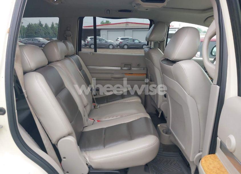 Photo 8 of 2008 Chrysler Aspen LIMITED (VIN 1A8HW58N48F143615)