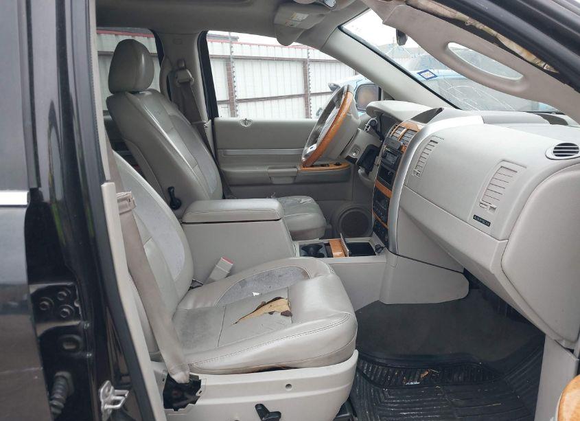 Photo 5 of 2007 Chrysler Aspen LIMITED (VIN 1A8HX58217F567500)