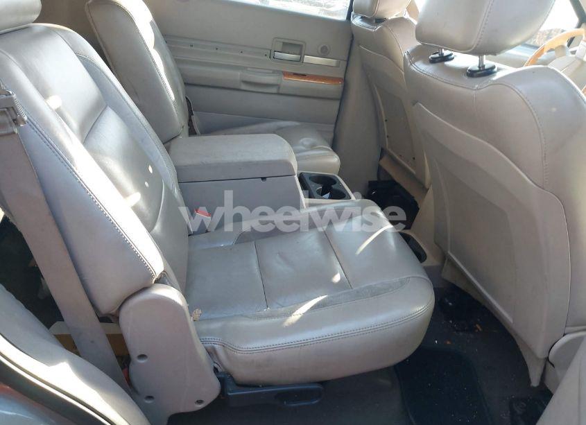 Photo 8 of 2007 Chrysler Aspen LIMITED (VIN 1A8HX58227F569157)