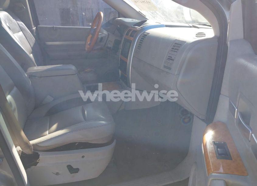 Photo 5 of 2007 Chrysler Aspen LIMITED (VIN 1A8HX58237F575632)