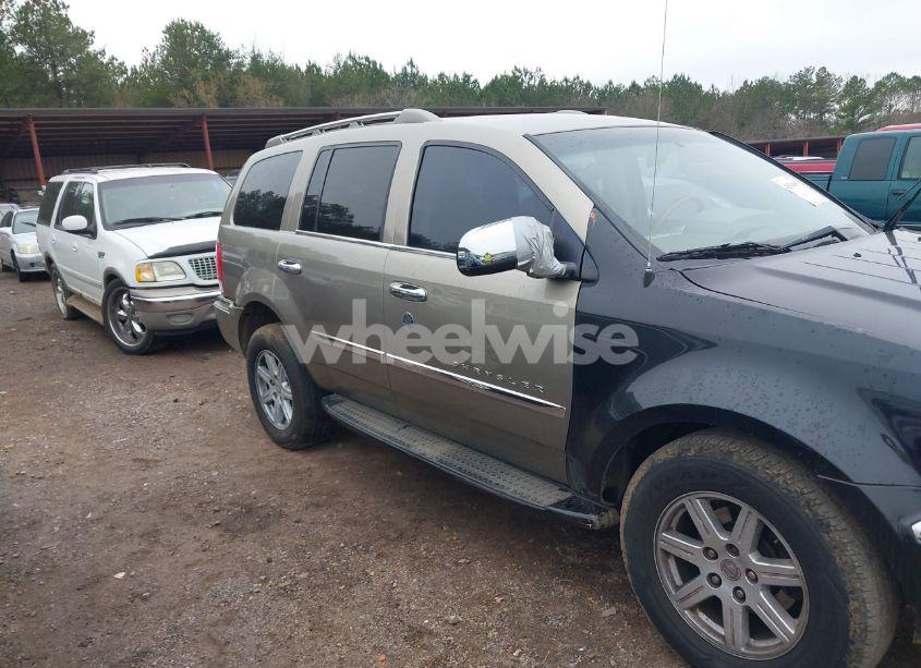 Photo 6 of 2007 Chrysler Aspen LIMITED (VIN 1A8HX58247F521837)