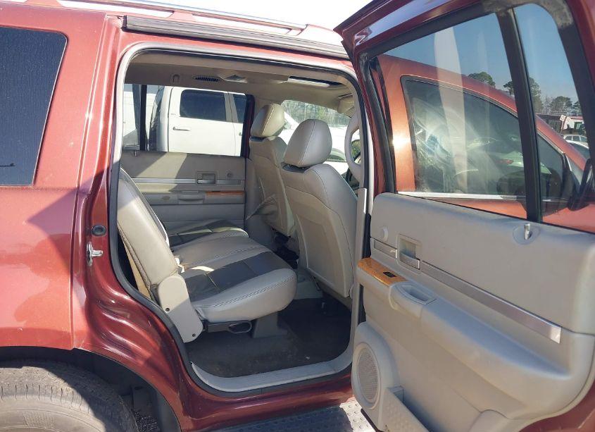 Photo 8 of 2008 Chrysler Aspen LIMITED (VIN 1A8HX58258F150947)