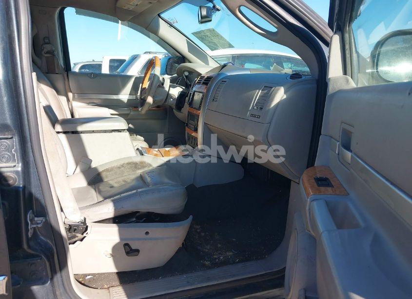 Photo 5 of 2008 Chrysler Aspen LIMITED (VIN 1A8HX58268F154666)