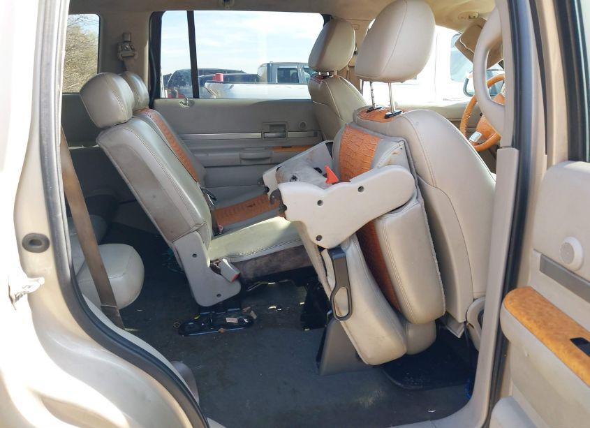 Photo 8 of 2008 Chrysler Aspen LIMITED (VIN 1A8HX58N28F158966)