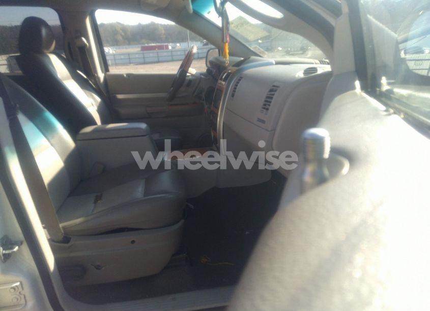 Photo 5 of 2007 Chrysler Aspen LIMITED (VIN 1A8HX58P57F572937)