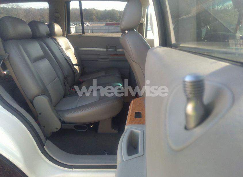 Photo 8 of 2007 Chrysler Aspen LIMITED (VIN 1A8HX58P57F572937)