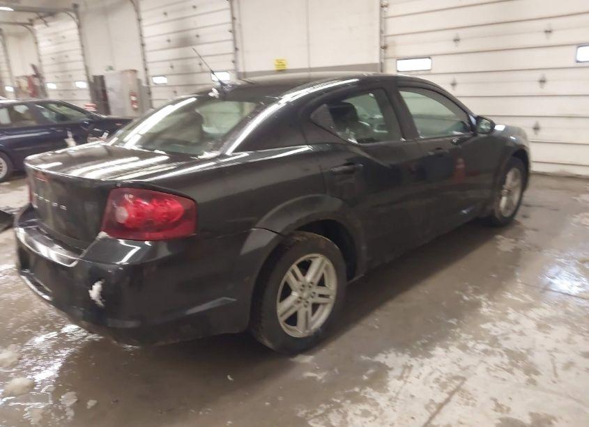 Photo 4 of 2011 Dodge Avenger MAINSTREET (VIN 1B3BD1FB2BN513673)