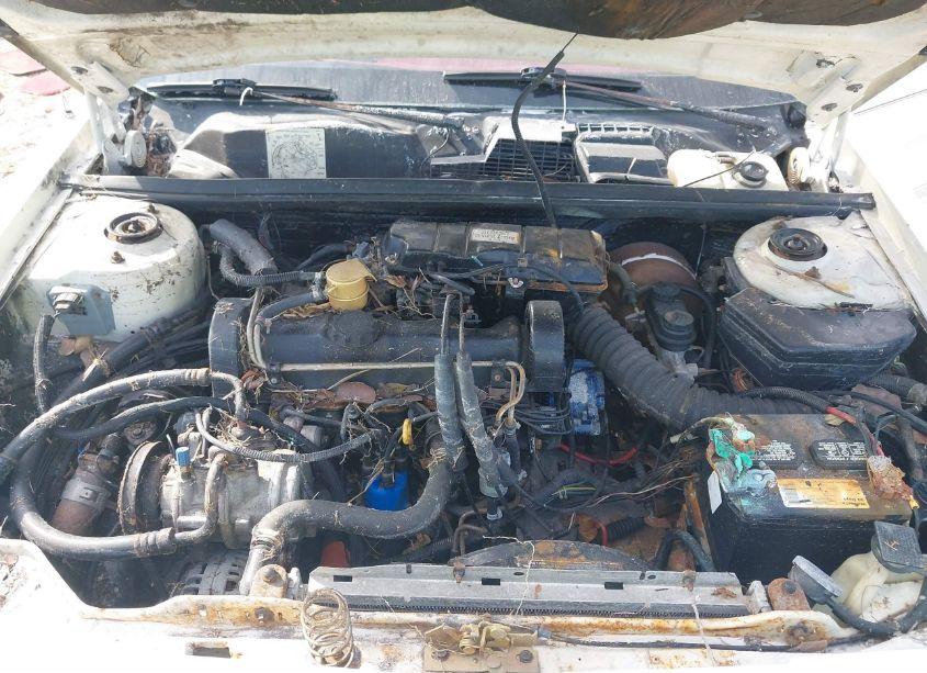 Photo 10 of 1983 Dodge 400 (VIN 1B3BV55C8DG180577)