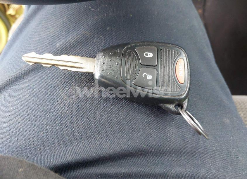 Photo 11 of 2010 Dodge Caliber SXT (VIN 1B3CB4HA3AD552762)