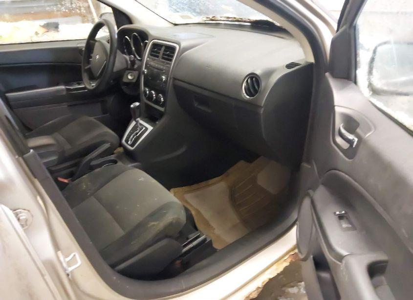 Photo 5 of 2010 Dodge Caliber SXT (VIN 1B3CB4HA8A0602975)