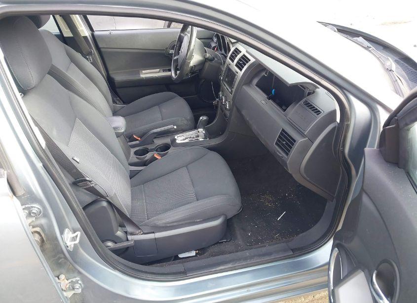 Photo 5 of 2010 Dodge Avenger EXPRESS (VIN 1B3CC1FB1AN217971)