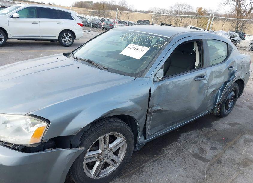 Photo 6 of 2010 Dodge Avenger EXPRESS (VIN 1B3CC1FB1AN217971)