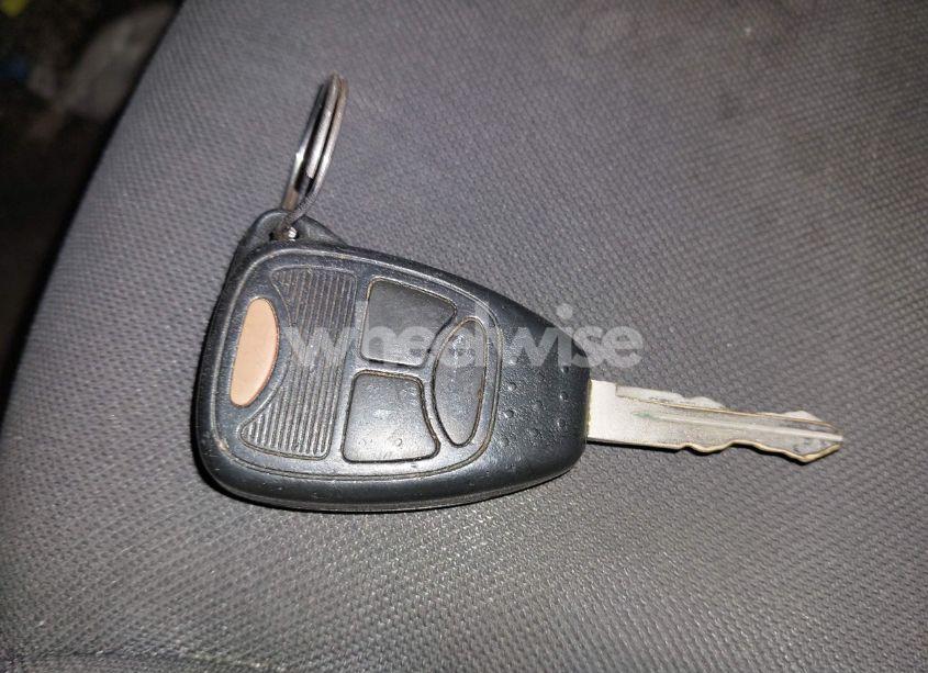 Photo 11 of 2010 Dodge Avenger EXPRESS (VIN 1B3CC1FB3AN229183)