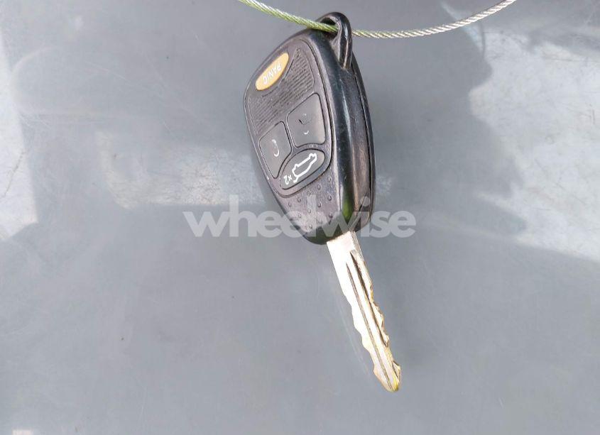 Photo 11 of 2010 Dodge Avenger EXPRESS (VIN 1B3CC1FB6AN175619)