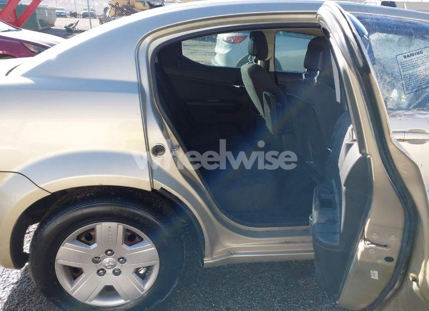 Photo 8 of 2010 Dodge Avenger SXT (VIN 1B3CC4FB0AN131603)