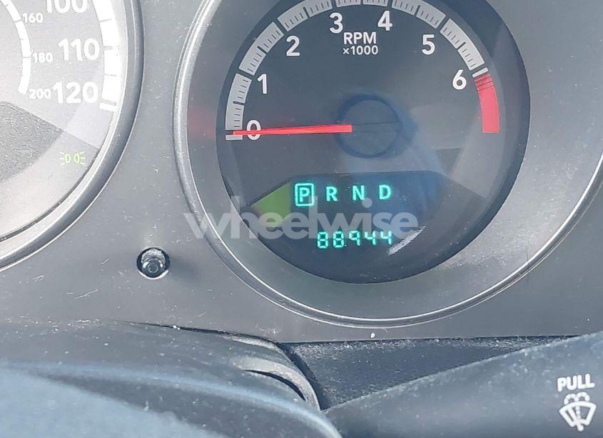 Photo 15 of 2010 Dodge Avenger SXT (VIN 1B3CC4FB1AN112039)