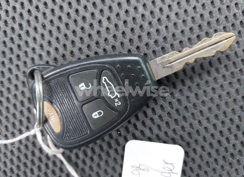 Photo 11 of 2010 Dodge Avenger SXT (VIN 1B3CC4FB2AN131814)