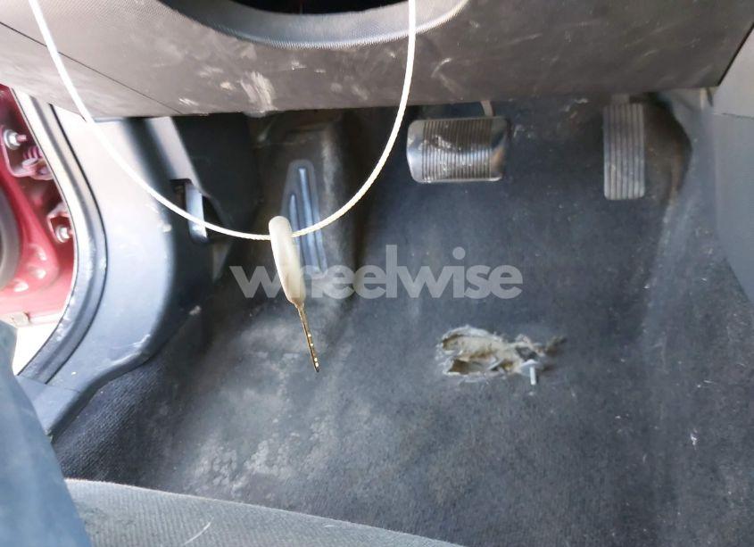 Photo 11 of 2010 Dodge Avenger SXT (VIN 1B3CC4FB2AN188465)