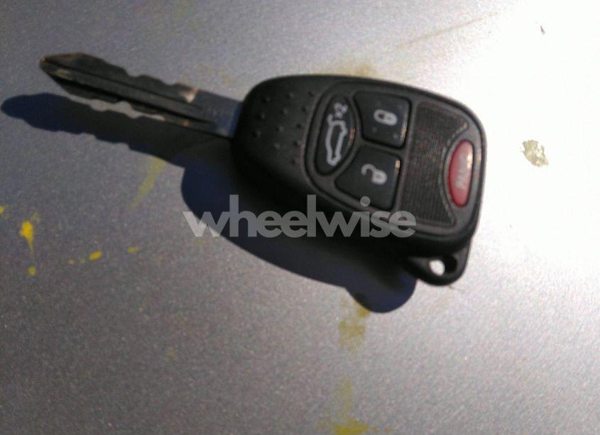 Photo 11 of 2010 Dodge Avenger SXT (VIN 1B3CC4FB3AN117615)