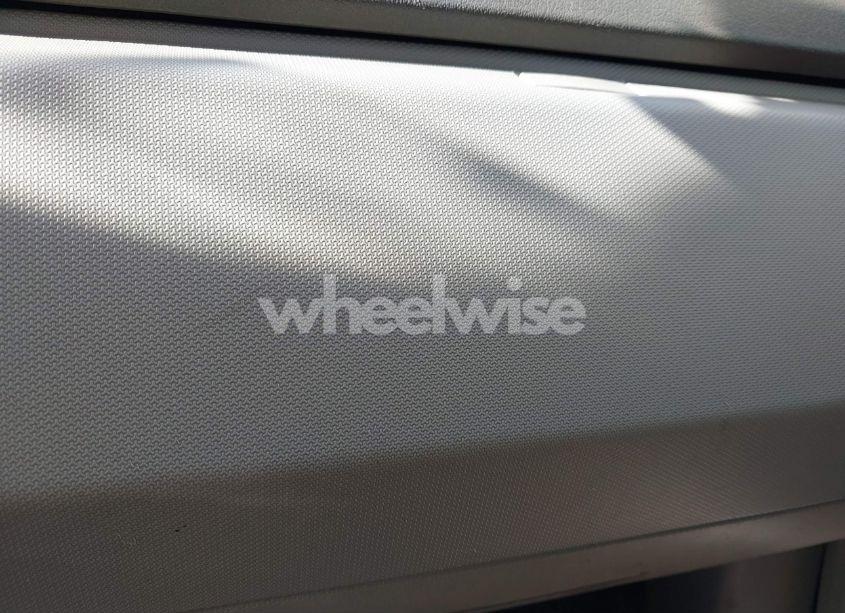 Photo 6 of 2010 Dodge Avenger SXT (VIN 1B3CC4FB3AN144488)