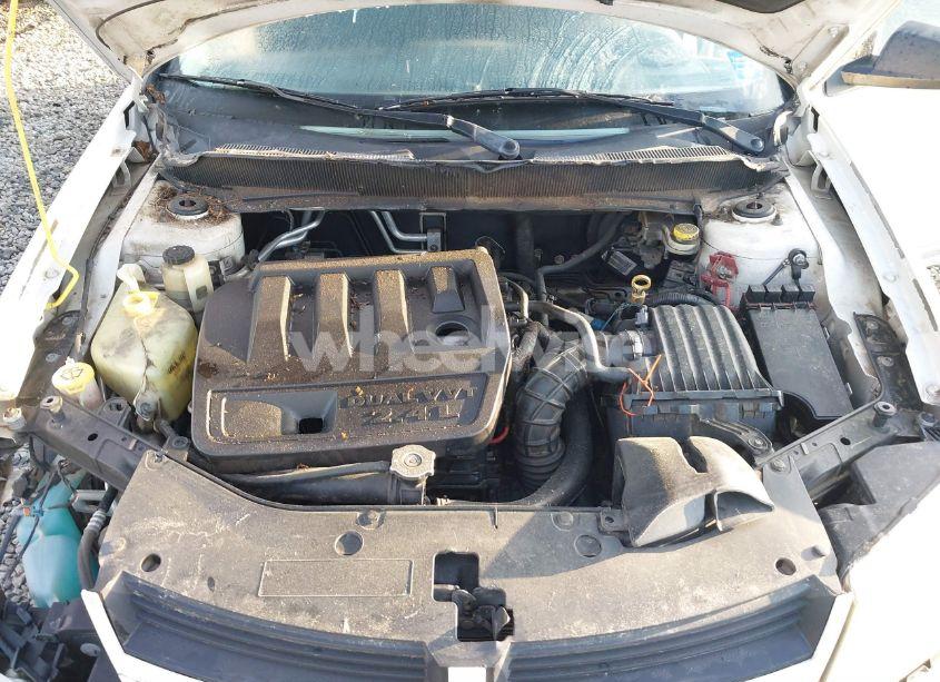 Photo 10 of 2010 Dodge Avenger SXT (VIN 1B3CC4FB3AN189947)