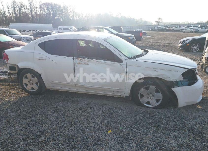 Photo 14 of 2010 Dodge Avenger SXT (VIN 1B3CC4FB3AN189947)