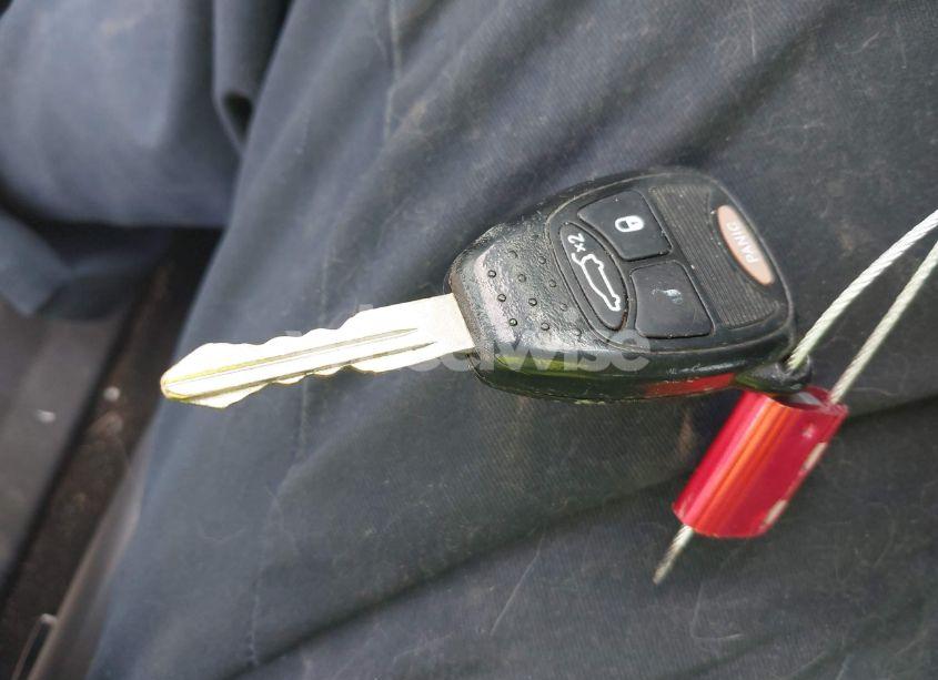 Photo 11 of 2010 Dodge Avenger SXT (VIN 1B3CC4FB3AN191486)