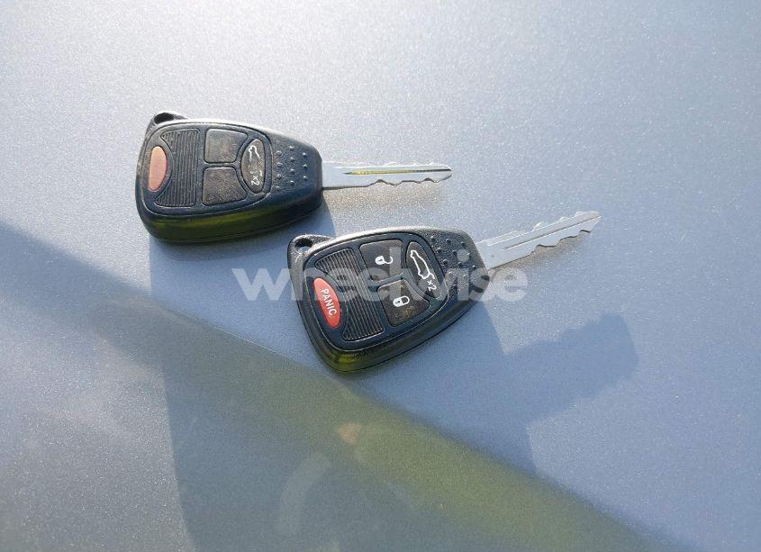 Photo 11 of 2010 Dodge Avenger SXT (VIN 1B3CC4FB3AN221862)