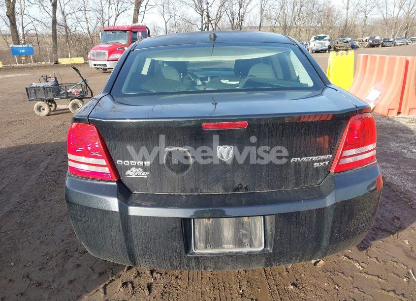 Photo 16 of 2010 Dodge Avenger SXT (VIN 1B3CC4FB3AN221862)