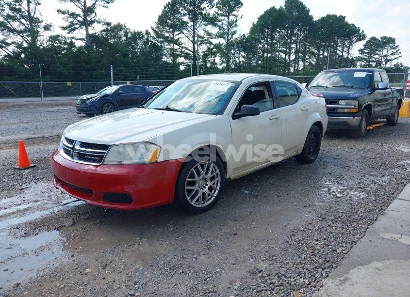 Photo 2 of 2010 Dodge Avenger SXT (VIN 1B3CC4FB6AN127507)