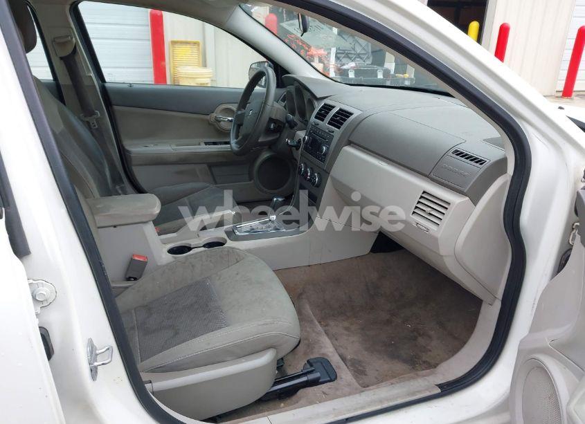 Photo 5 of 2010 Dodge Avenger SXT (VIN 1B3CC4FB6AN181017)