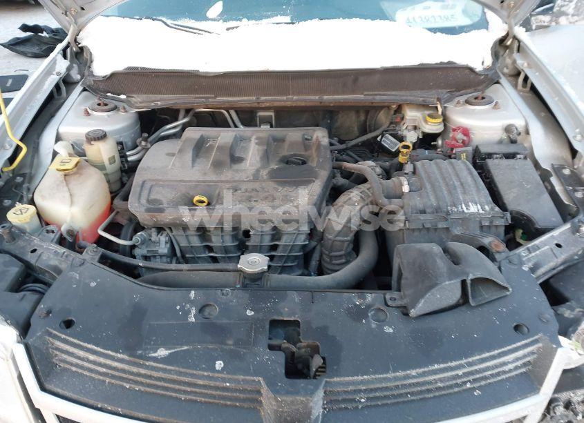 Photo 10 of 2010 Dodge Avenger SXT (VIN 1B3CC4FB6AN202321)