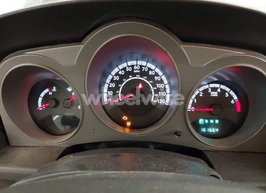 Photo 7 of 2010 Dodge Avenger SXT (VIN 1B3CC4FB8AN237135)