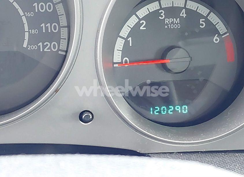 Photo 7 of 2010 Dodge Avenger SXT (VIN 1B3CC4FB9AN110216)