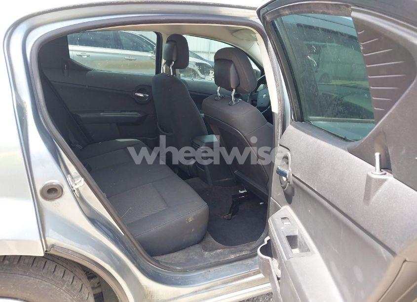 Photo 8 of 2010 Dodge Avenger SXT (VIN 1B3CC4FB9AN130370)