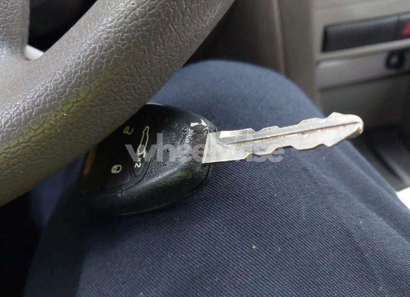 Photo 11 of 2010 Dodge Avenger SXT (VIN 1B3CC4FB9AN169038)