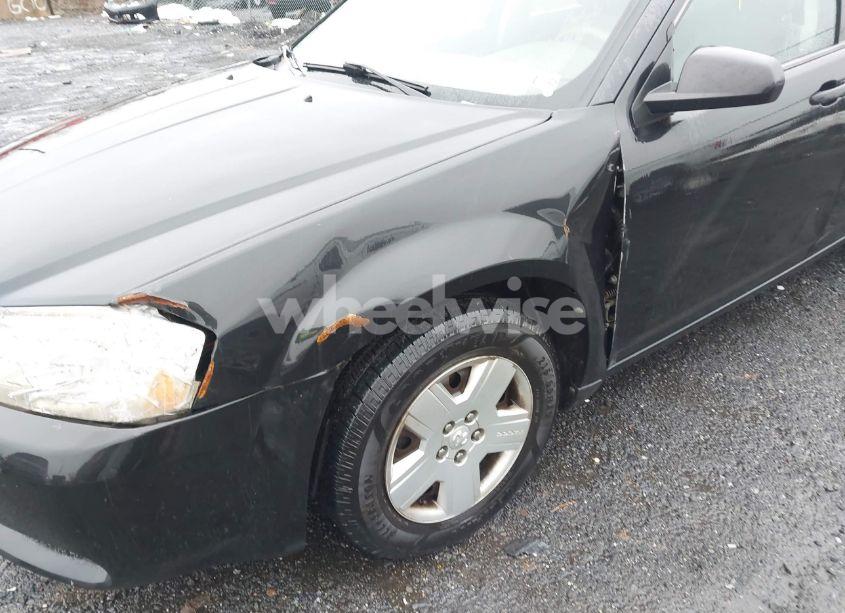 Photo 12 of 2010 Dodge Avenger SXT (VIN 1B3CC4FB9AN169038)
