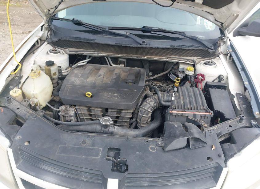 Photo 10 of 2010 Dodge Avenger SXT (VIN 1B3CC4FB9AN169962)