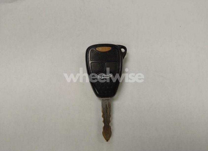 Photo 11 of 2010 Dodge Avenger SXT (VIN 1B3CC4FBXAN170263)