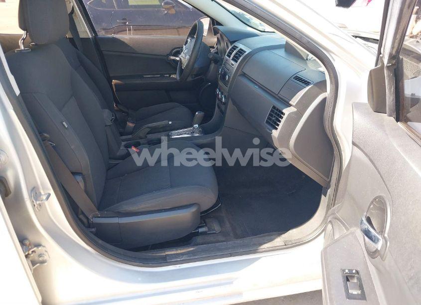 Photo 5 of 2010 Dodge Avenger SXT (VIN 1B3CC4FBXAN170263)