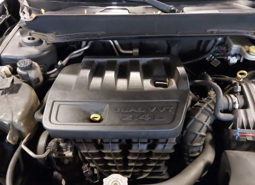 Photo 10 of 2010 Dodge Avenger SXT (VIN 1B3CC4FBXAN174684)