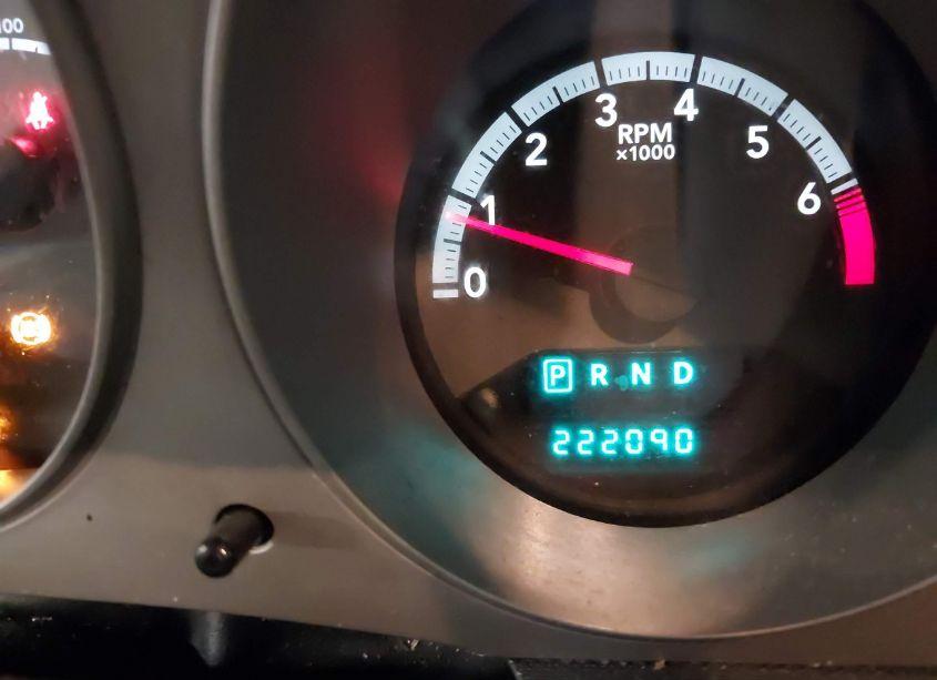 Photo 15 of 2010 Dodge Avenger SXT (VIN 1B3CC4FBXAN174684)