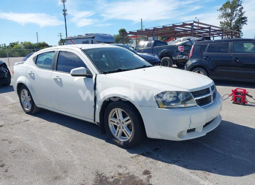 2010 Dodge Avenger R/T (VIN 1B3CC5FB0AN114421) main photo