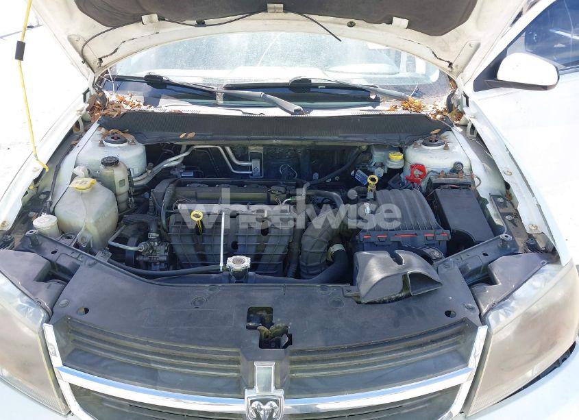 Photo 10 of 2010 Dodge Avenger R/T (VIN 1B3CC5FB0AN114421)